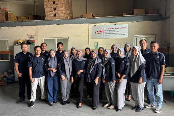 Foto Staff SJM Ternate